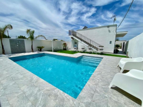 Katy's Holiday House, Private Villa